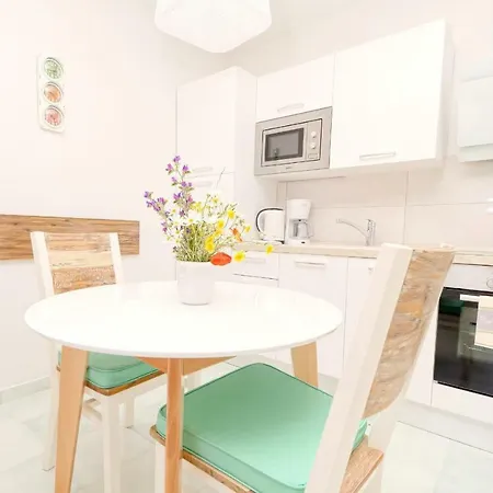 Comfort Studio Lavander *